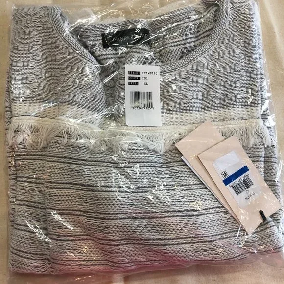 Ivanka Trump Sweater Fringe Hem - Picture 2 of 5